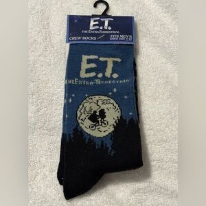 E.T. The Extra-Terrestrial Movie Crew Socks, Fits Men’s Adult Shoe Size 6-12